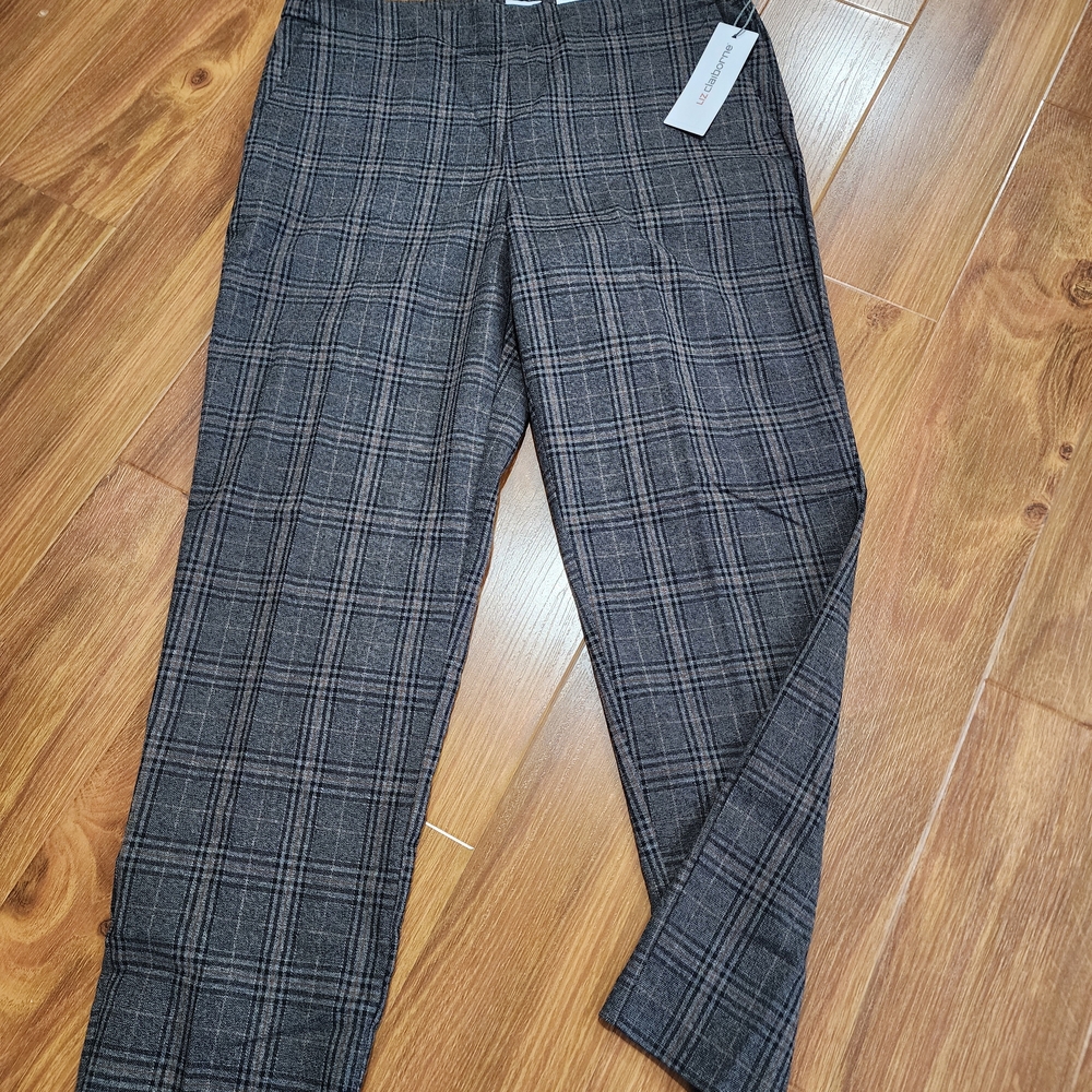Liz Claiborne Women's Straight Leg Ankle Gray Checkered Cropped Pants